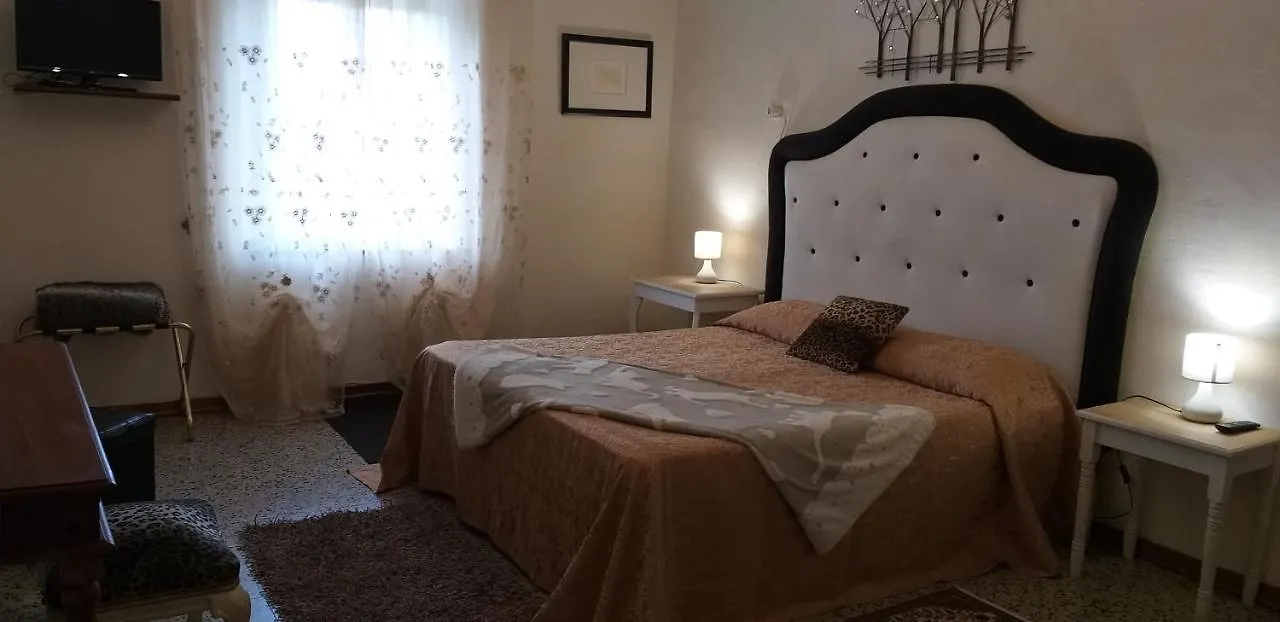 Bed and Breakfast La cascina della grotta di tufo San Valentino