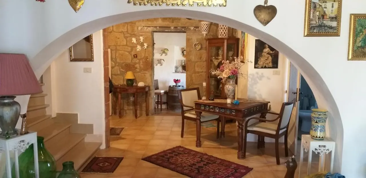 Bed and Breakfast La cascina della grotta di tufo San Valentino  0*, San Valentino (Tuscany)